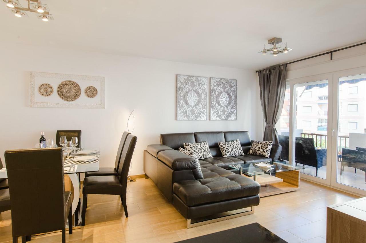 Picasso Daisy Apartman Fuengirola Kültér fotó